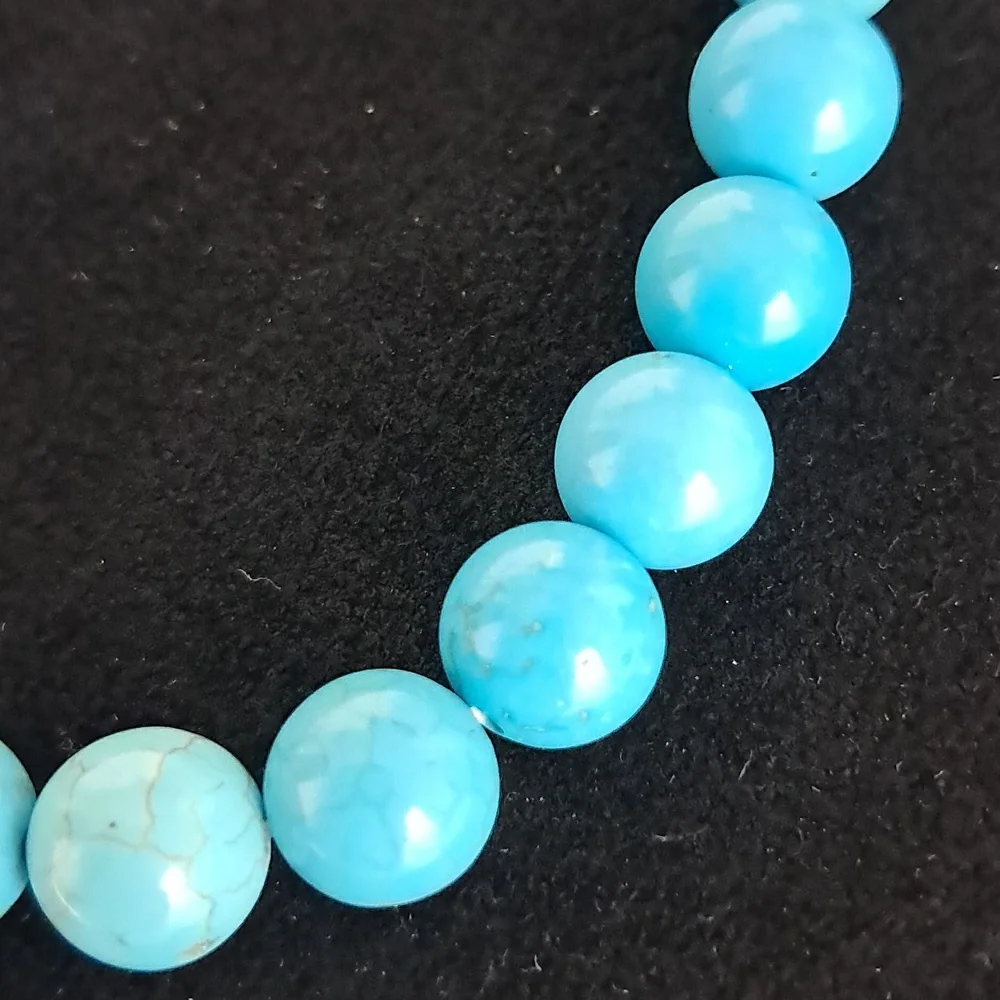 Turquoise Natural‎ Crystal Stone Stretchy Bracelet. 8MM Bead Size.